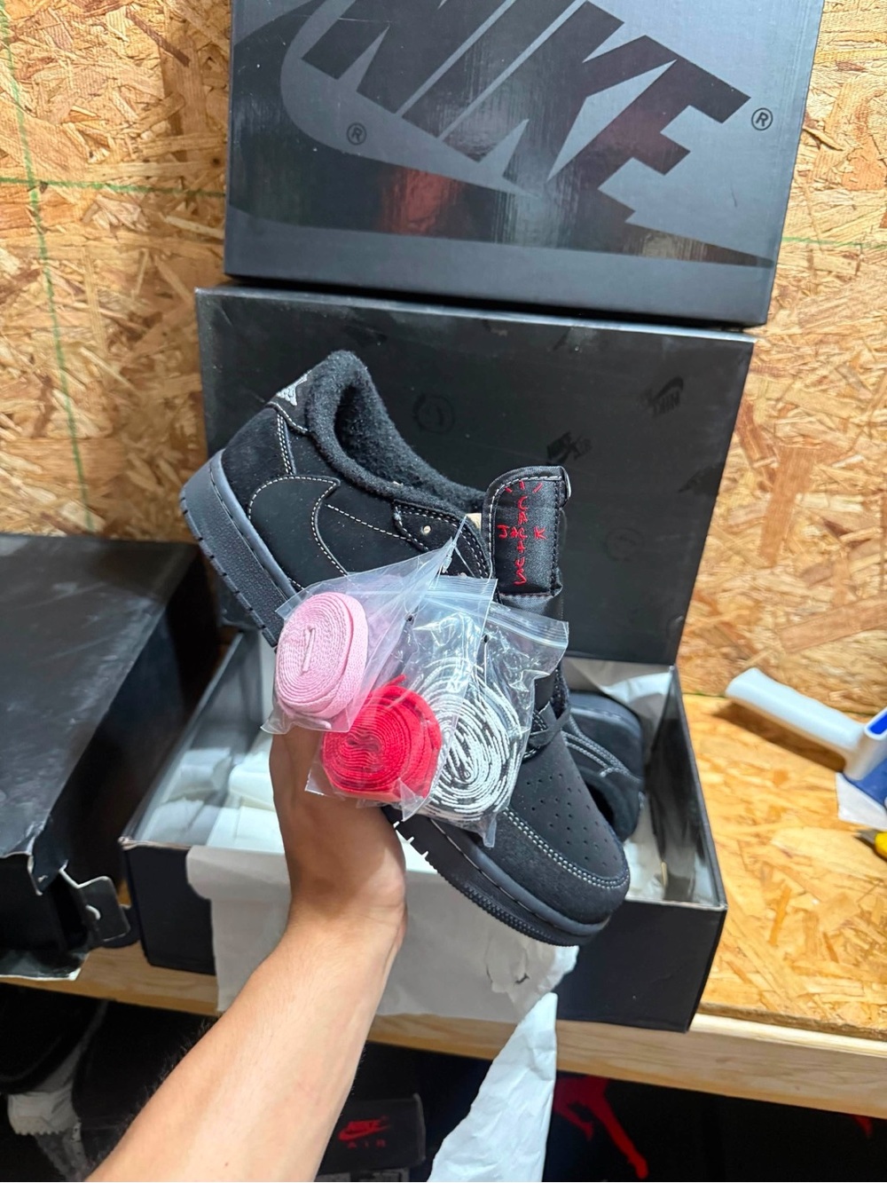 Air Jordan 1 Retro Travis Scott Low “Black Phantom ”(Mens sizes)